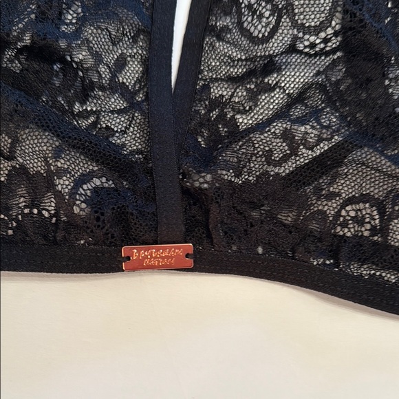 Daydream Nation Black Lace Bralette - Picture 5 of 9